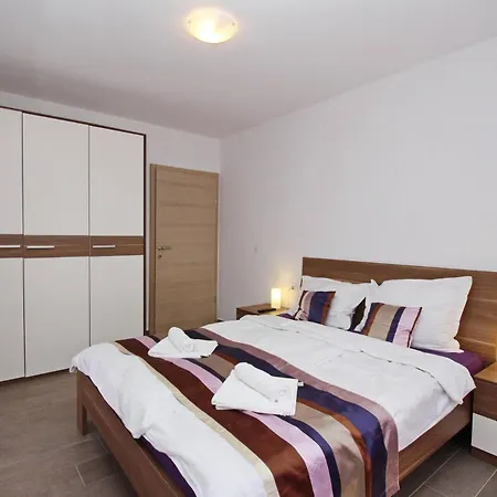 Apartments Smojver Stipe Baška Zewnętrze zdjęcie