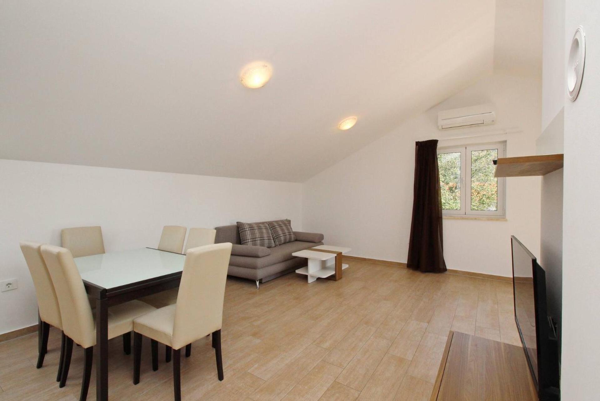Guest house Smojver Stipe Baska (Krk)